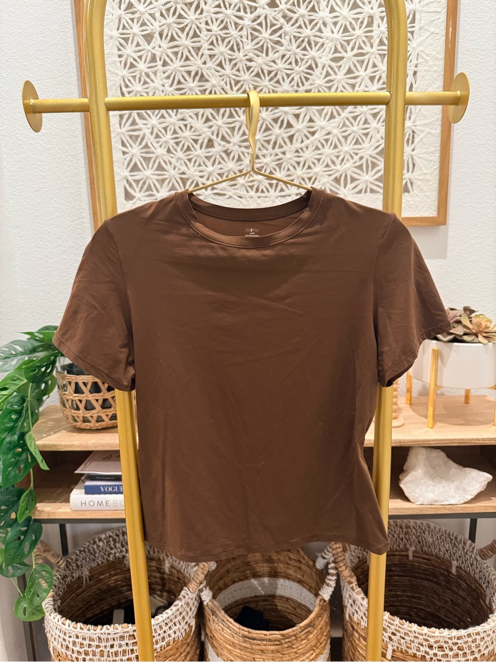 SKIMS Women's Brown Crewneck Short Sleeve Tee